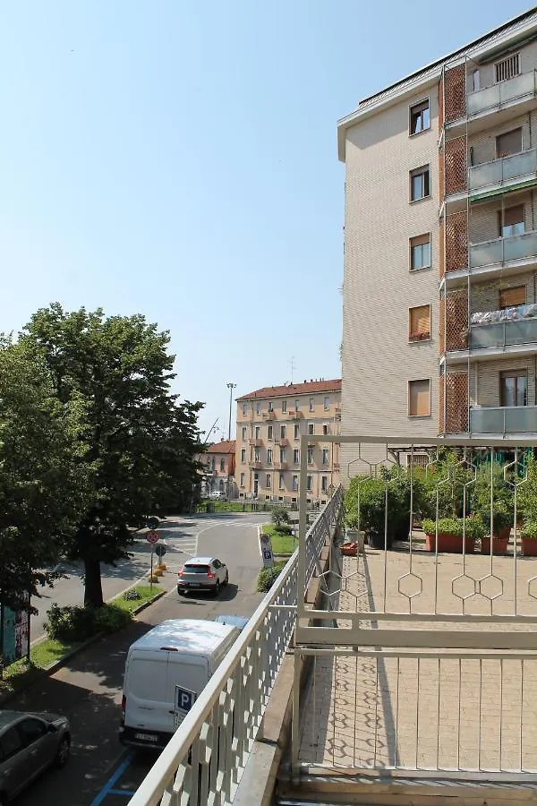 Apartment L'Appartamento Della Stazione Di Saronno